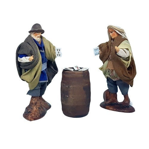 Statuine Pastori vestiti giocatori di carte con botte 8cm di terracotta