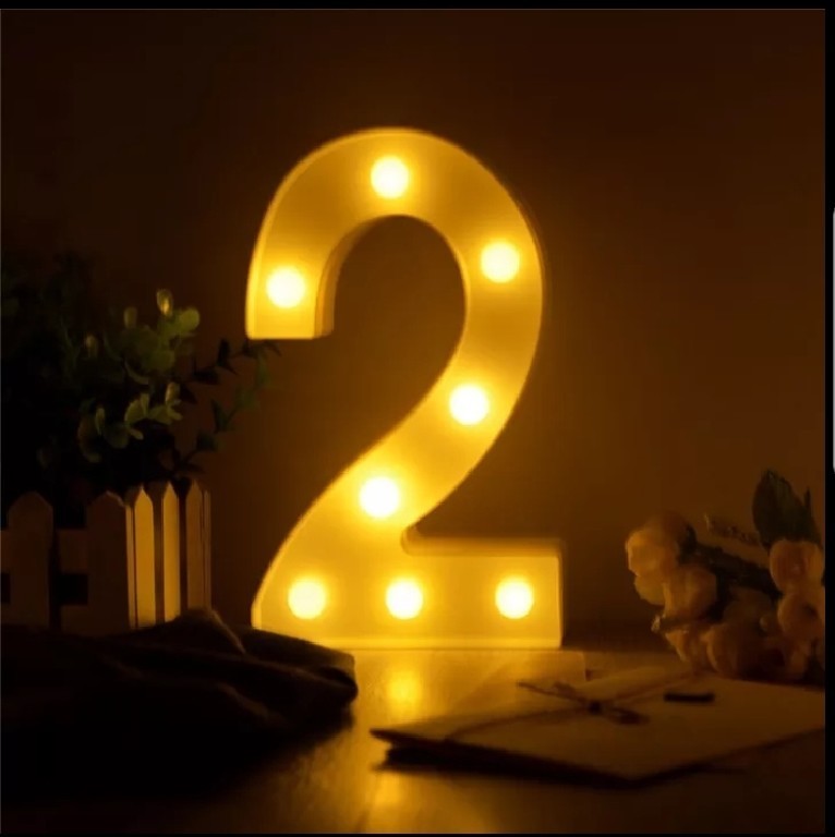 Numero 2 luminoso con luci led 16 cm