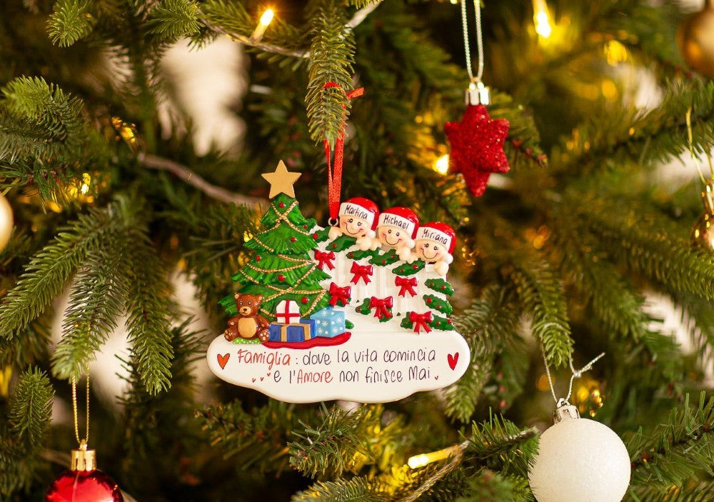 Scalinata e albero di natale in 3