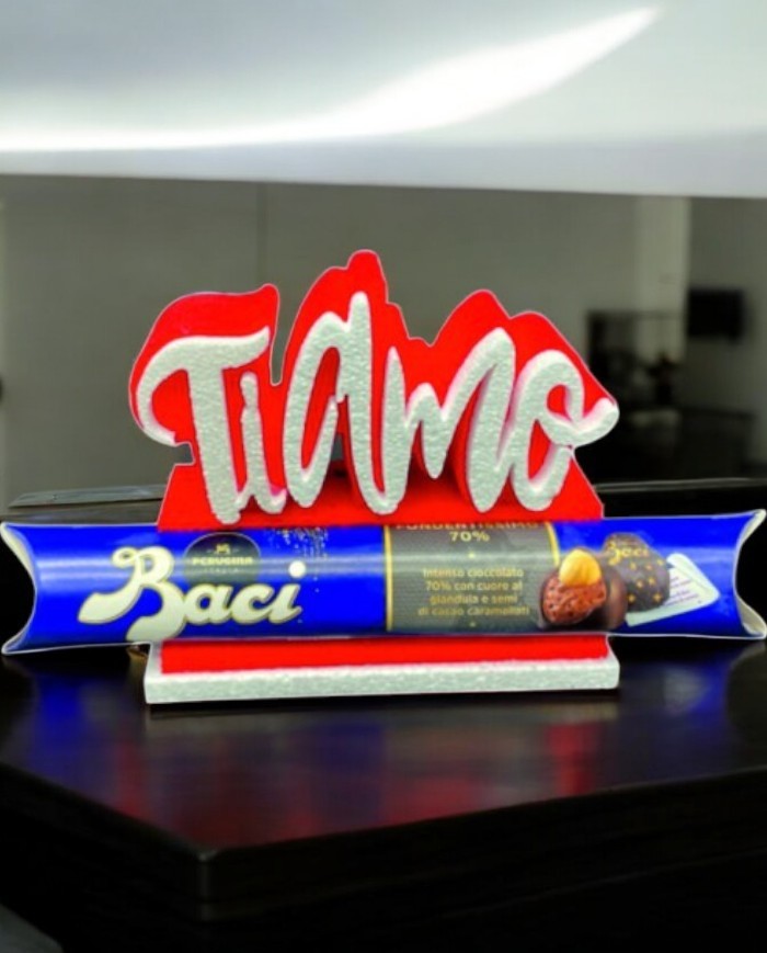 Scritta Rossa "Ti Amo" in polistirolo porta tubo baci 25 cm