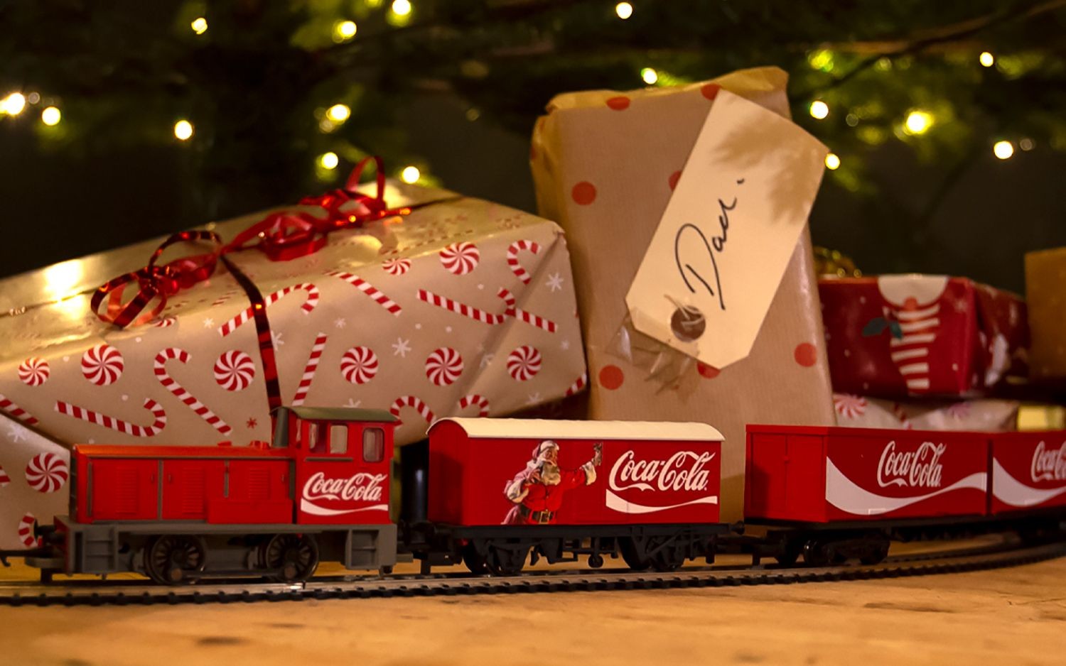 Set treno di Natale Coca-Cola scala 1:76 con binari Hornby