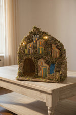 Presepe napoletano paesaggistico artigianale con luci e cascata 40x35x40 cm