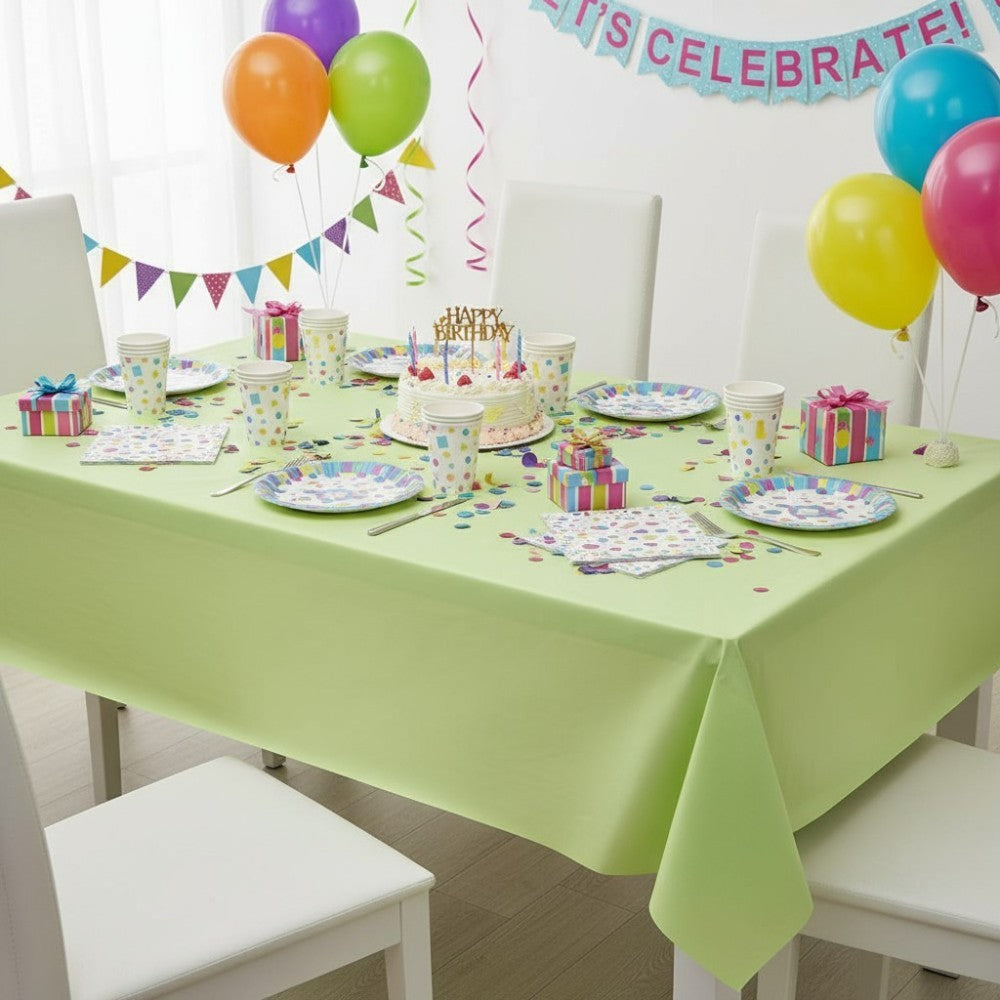 Tovaglia in plastica cm137x274 verde mela